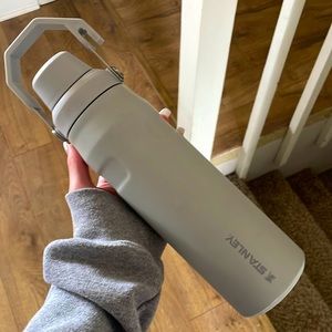 24oz Stanley (only had it for a few weeks)